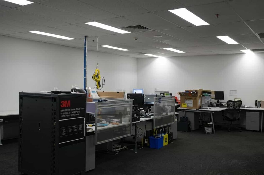 LED Panel & Linear Light Manufacturer in China: Wholesale, Custom Lighting & US Commercial Solutions